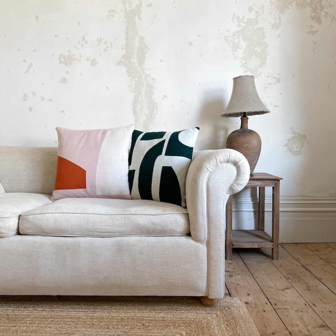 Bruten Cushion, Forest