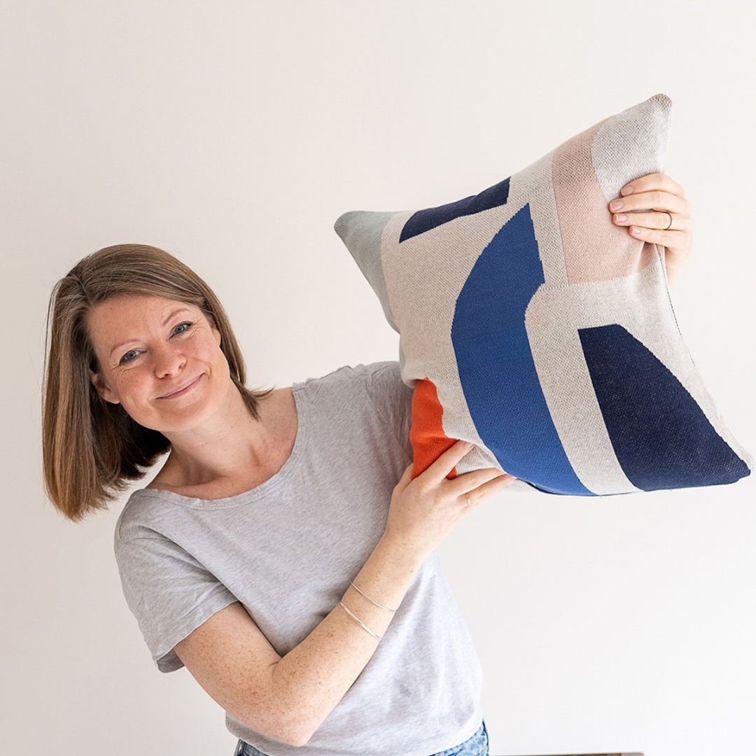 Bruten Cushion, Multi