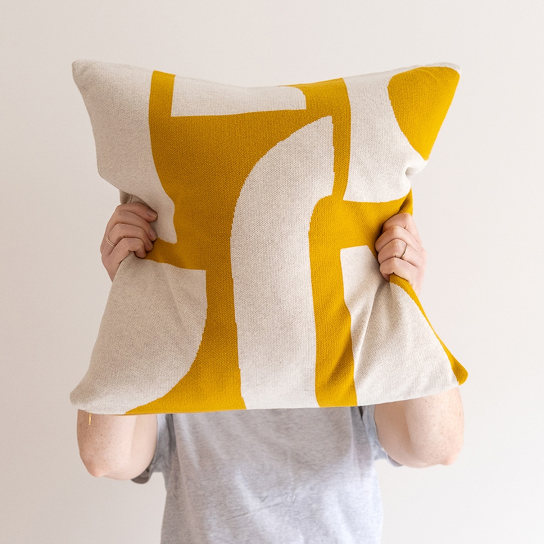 Bruten Cushion, Citrus
