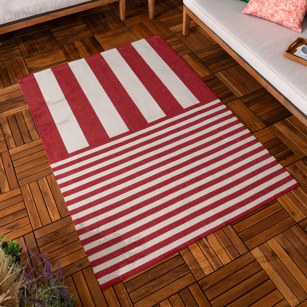 Red/ White Deck Stripe Printed Indoor/Outdoor Rug 120 x 170cm