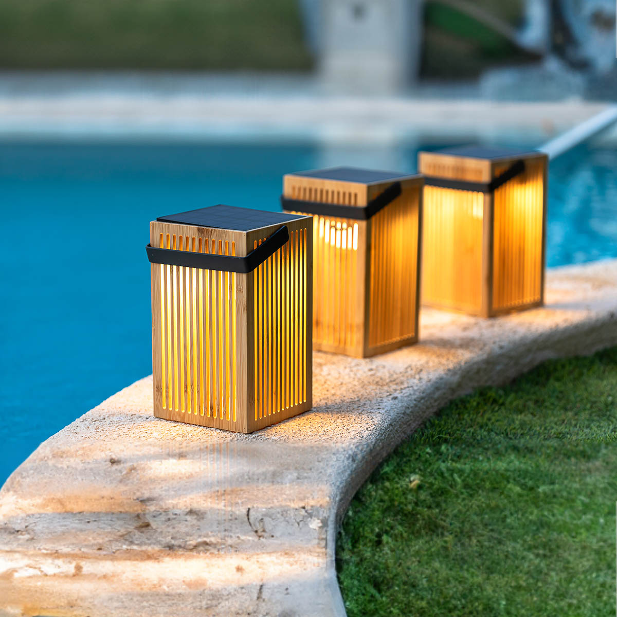 OKINAWA Portable Solar Lantern