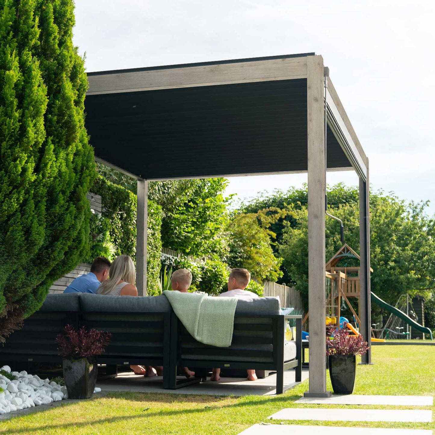 Nova - Titan Aluminium Pergola, 3m Square, Wood Effect