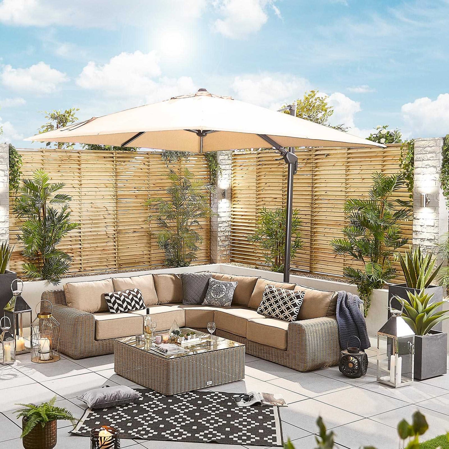 Nova - Galaxy LED Cantilever Parasol 3m Square, Beige