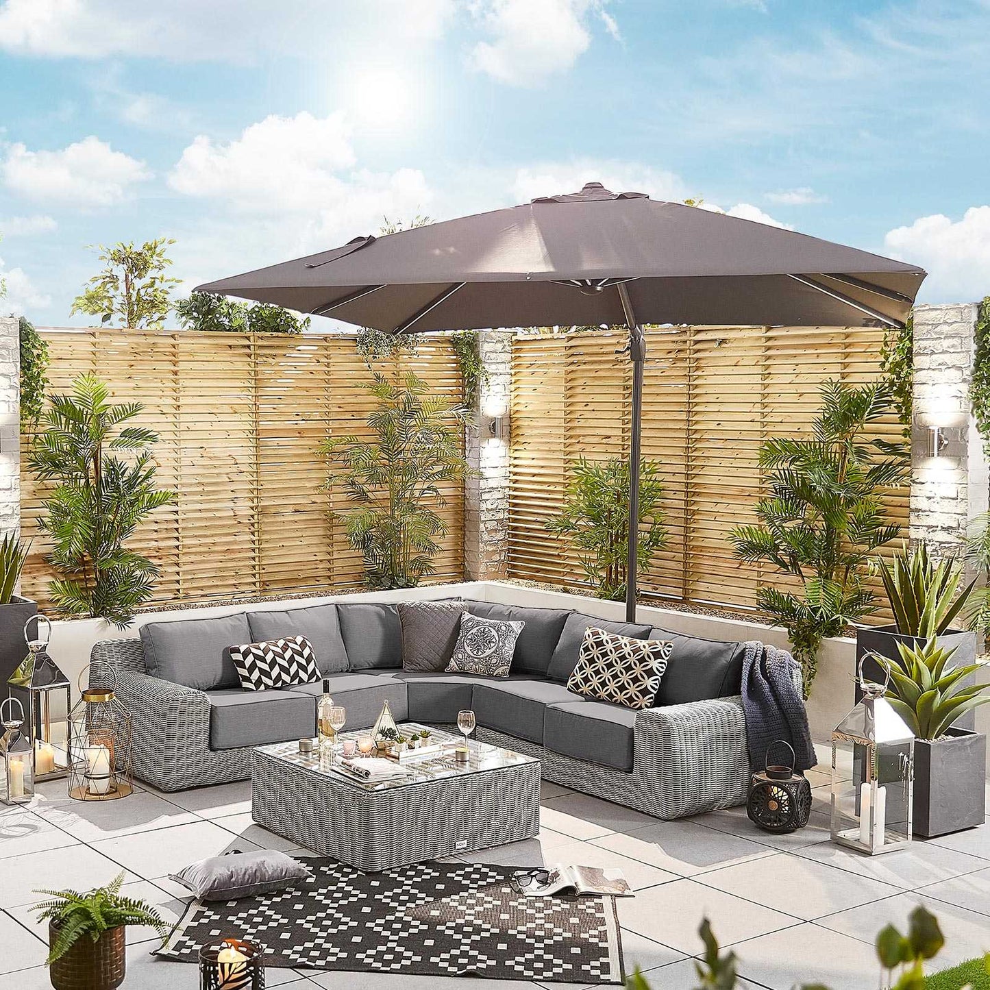 Nova - Galaxy LED Cantilever Parasol, 3m Square, Grey