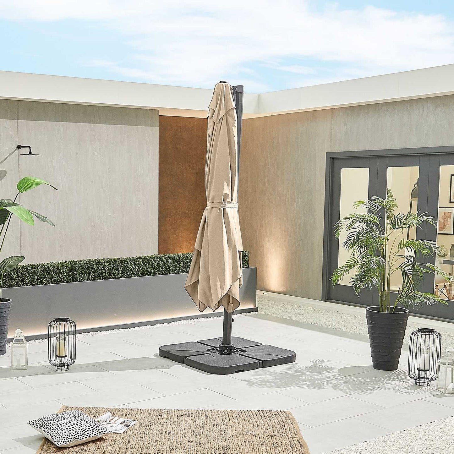 Nova - Genesis Cantilever Parasol 3m Square, Beige