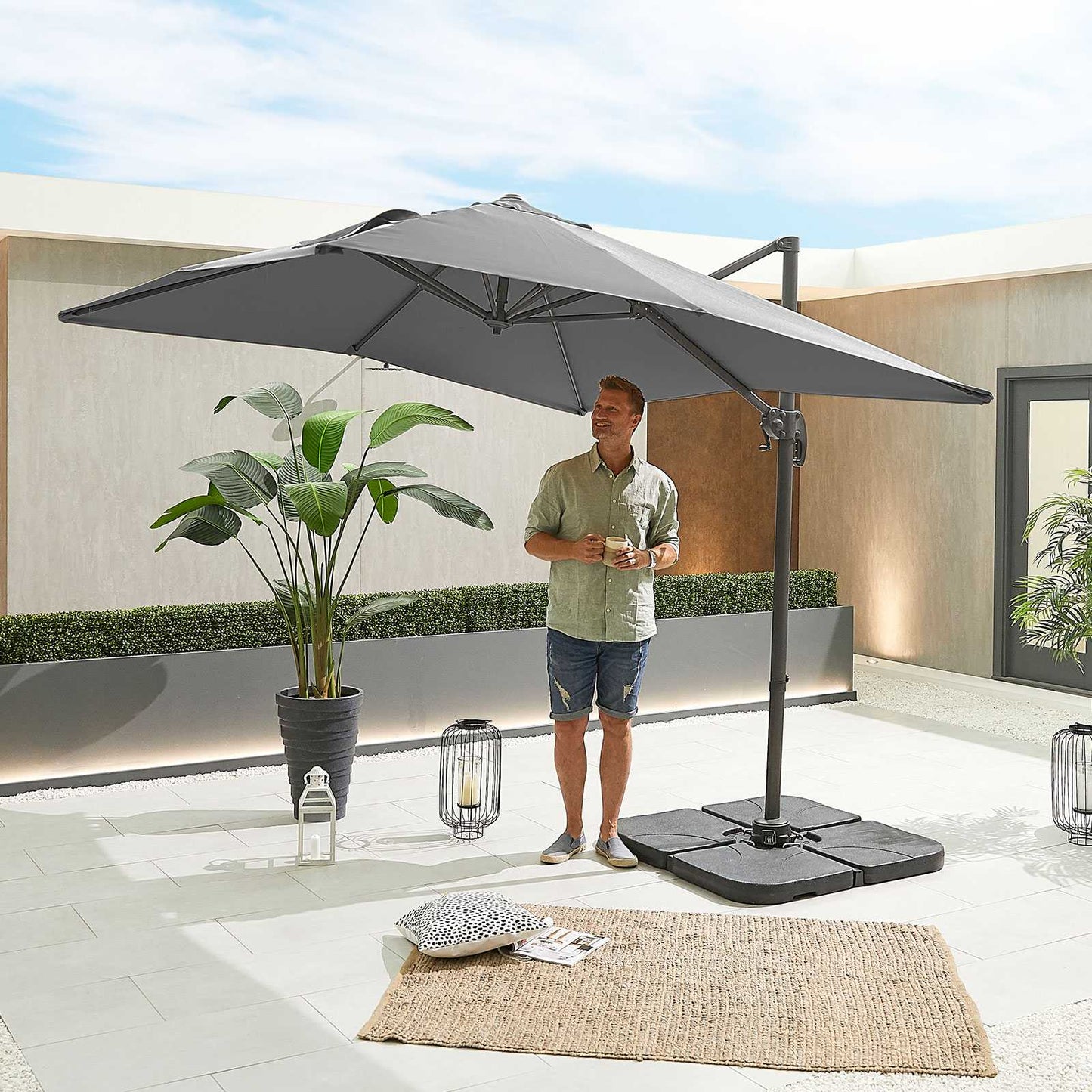 Nova - Apollo Cantilever Parasol 2.5m Square, Grey