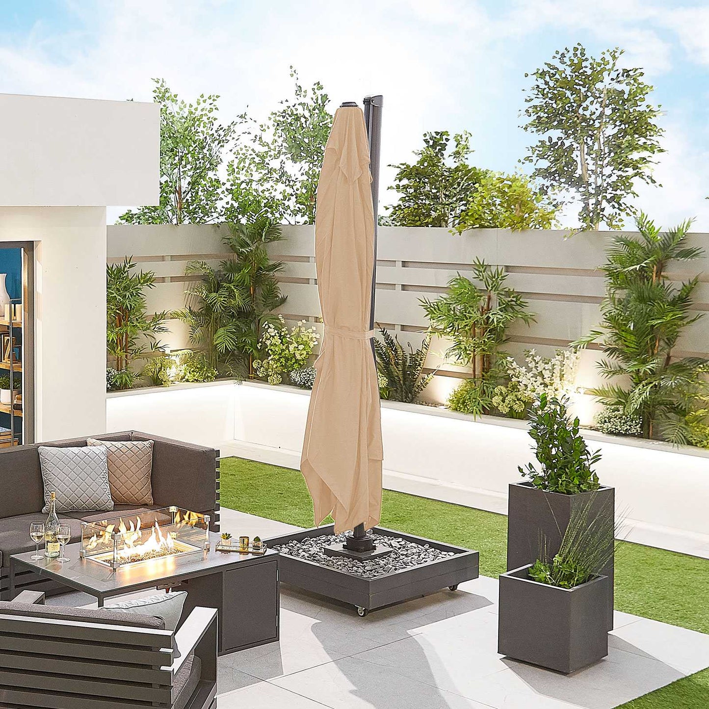 Nova - Galaxy LED Cantilever Parasol 4m x 3m, Beige