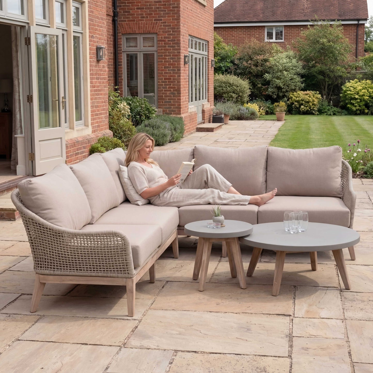 Nova - Summer Corner Sofa Lounging Set with Round Coffee Table & Side Table, Beige